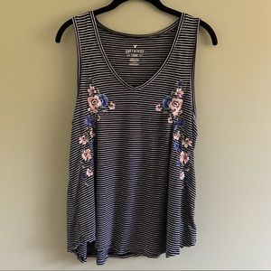 🌻[CLOSET SALE] AE striped floral embroidery tank